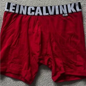 ISO Calvin klein X micro